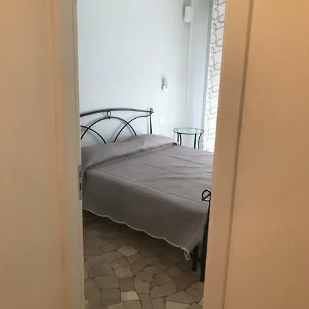 Riva Reno 54 Guest house *