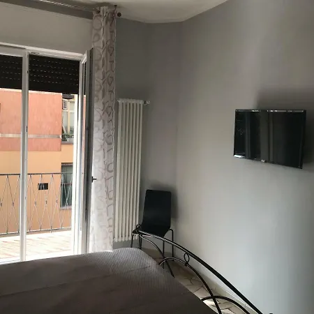 Riva Reno 54 * Bologna